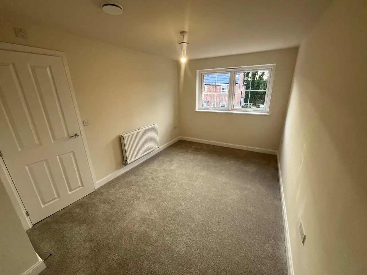 Lamb Close, Bingham, NG13, photo 12