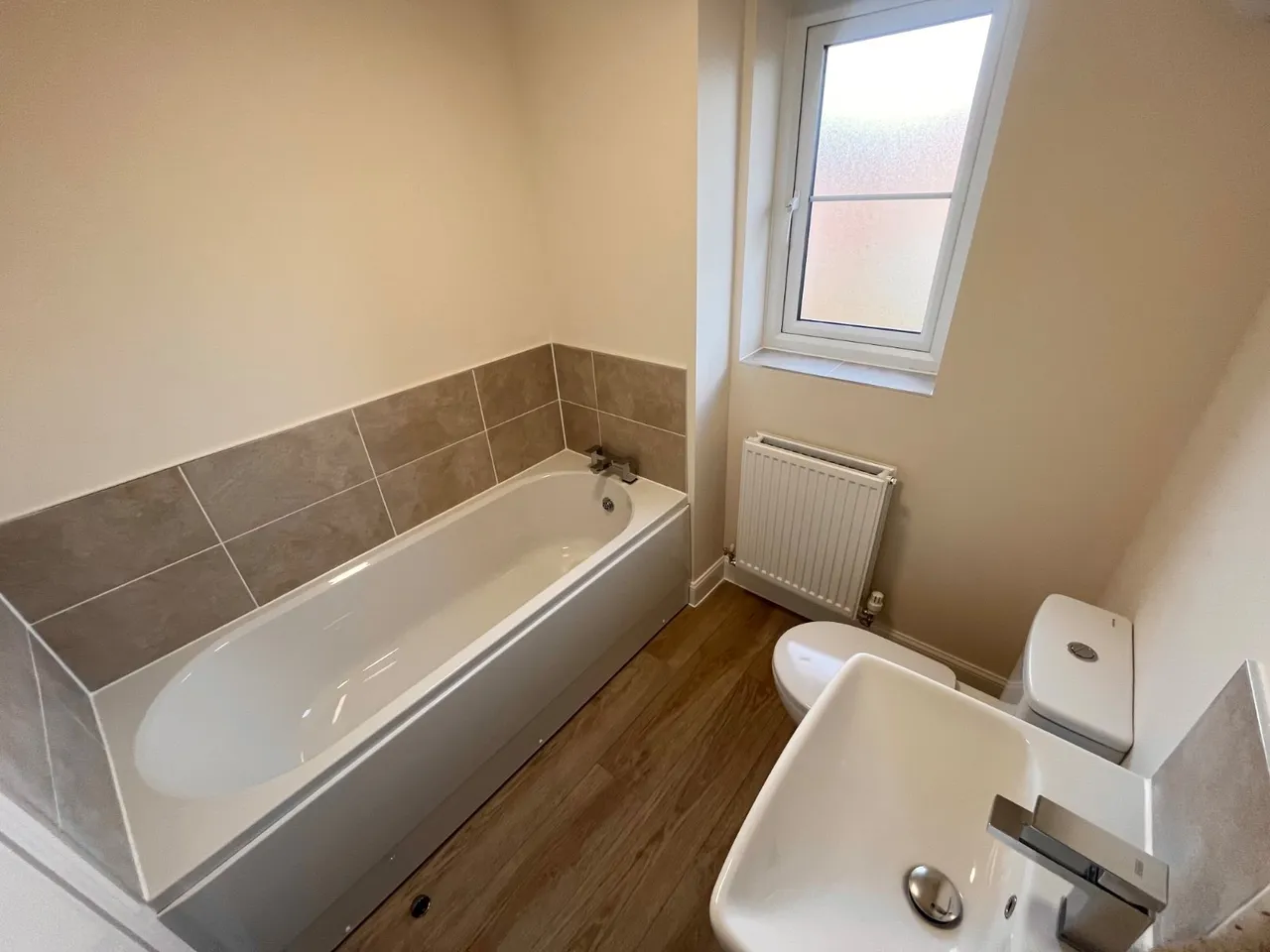 Lamb Close, Bingham, NG13, photo 16