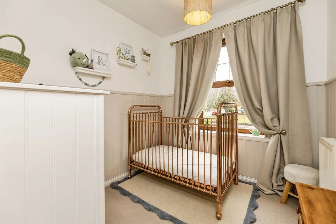 Barnsley Road, Brierley, S72, photo 12