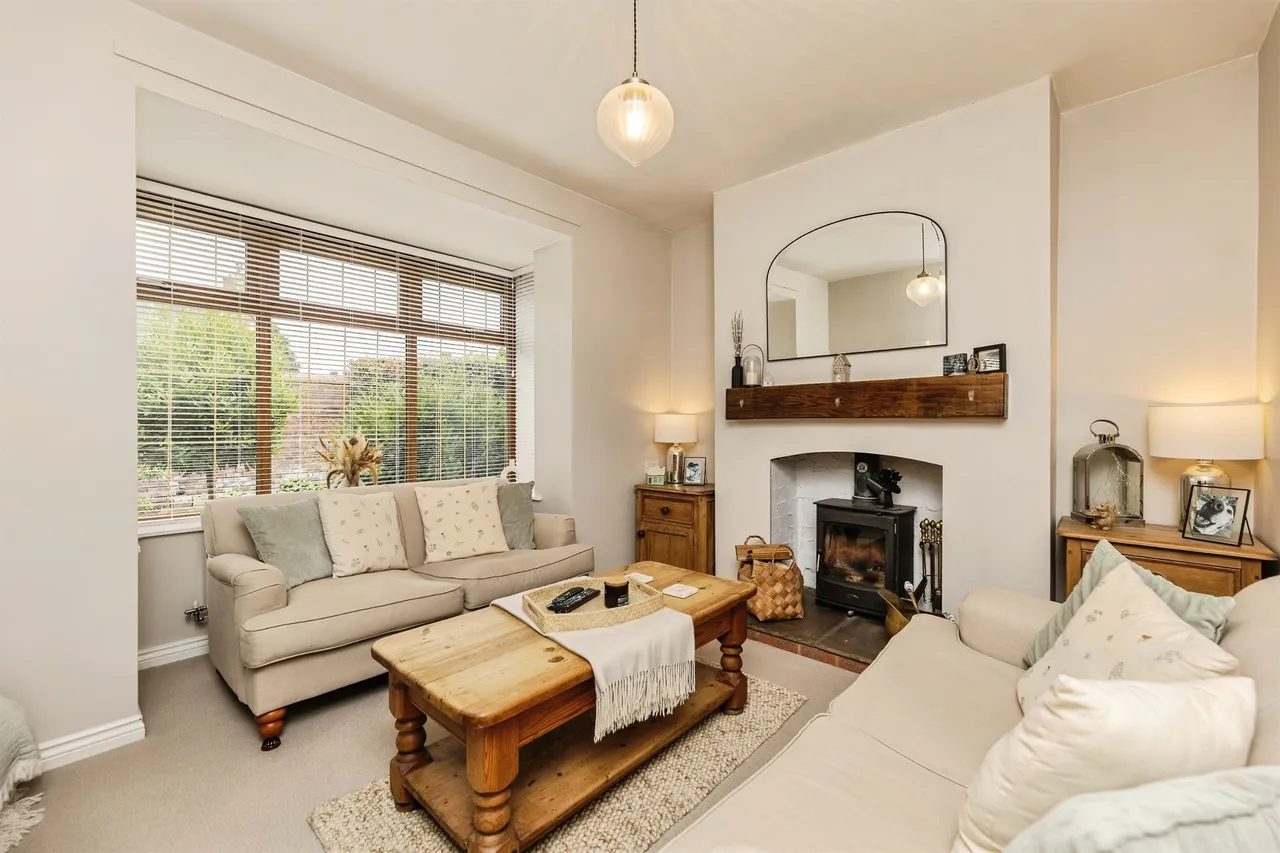 Barnsley Road, Brierley, S72, photo 2