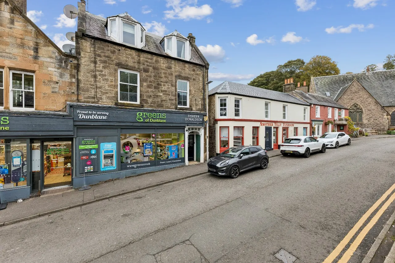 1 bed flat to rent, High Street, Dunblane, FK15