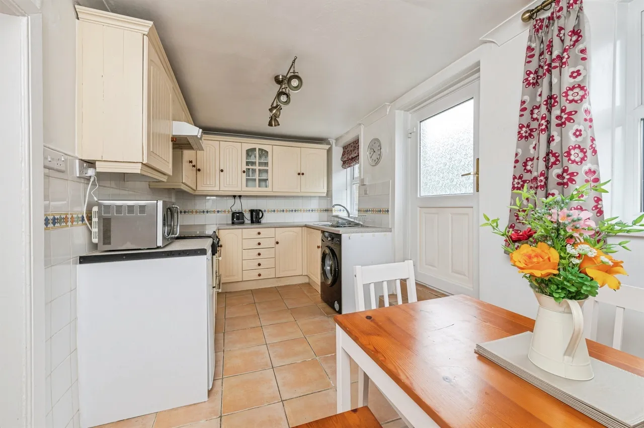 Commercial Road, Skelmanthorpe, HD8, photo 14