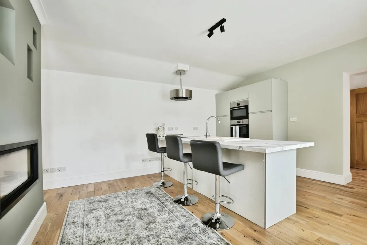Bowness Avenue, Cheadle Hulme, SK8, photo 4