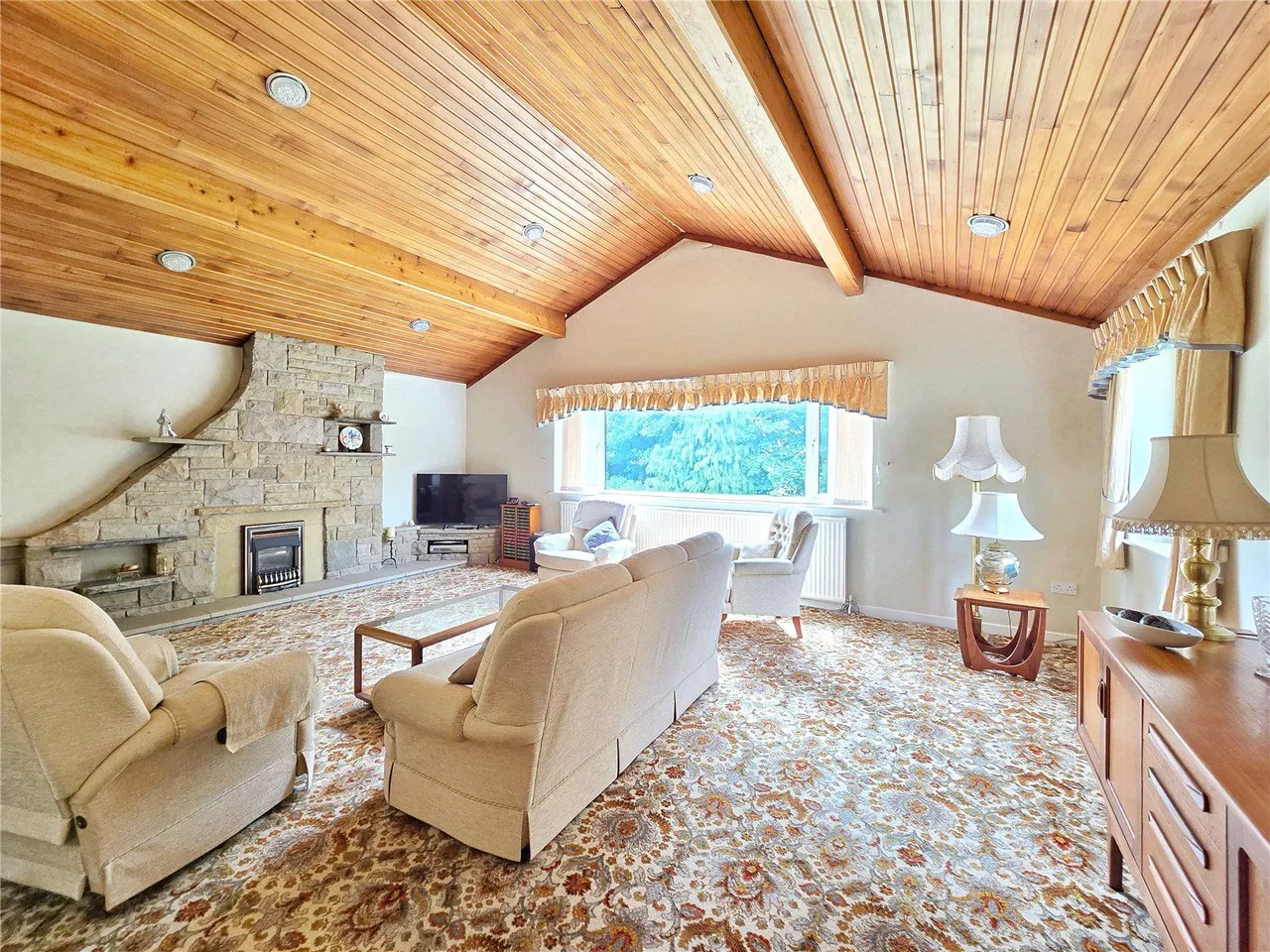Greave Clough Drive, Bacup, OL13, photo 2