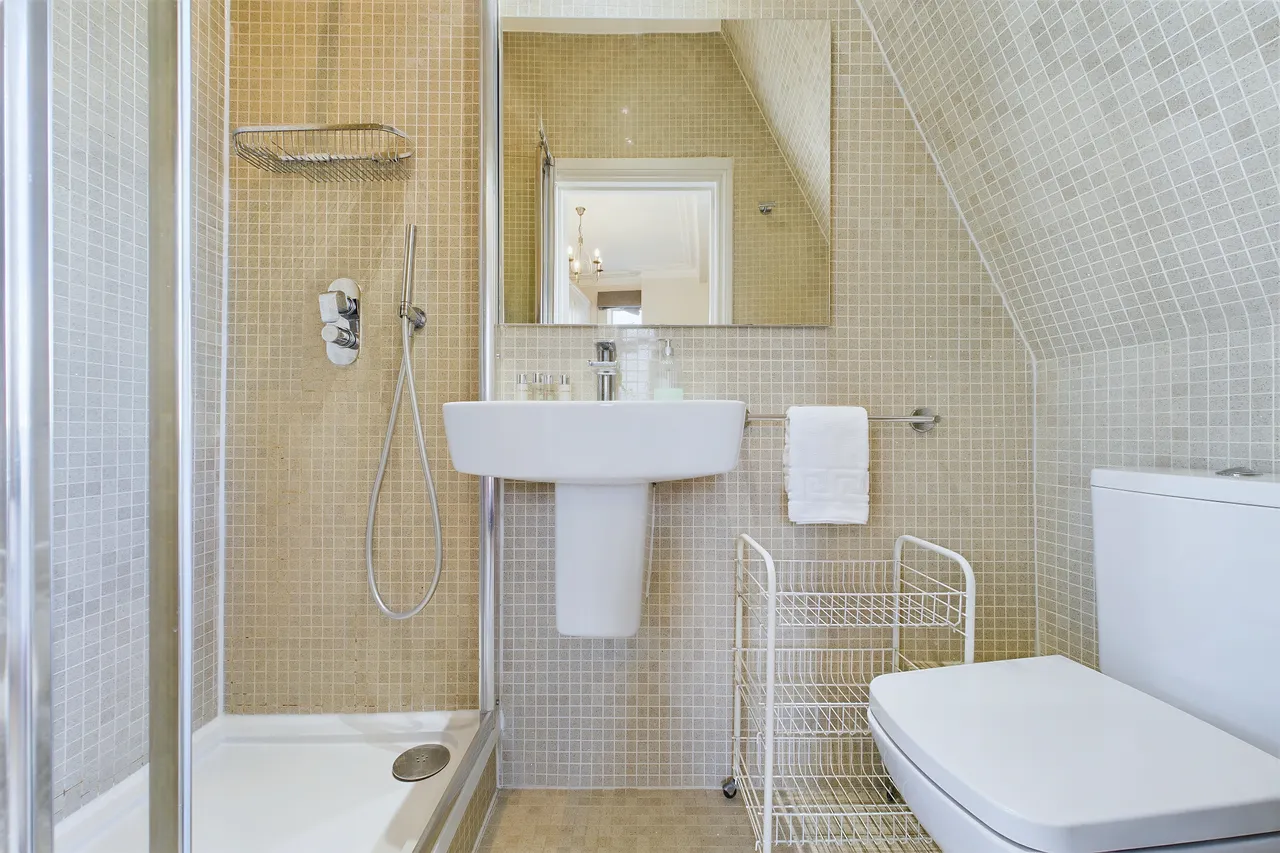 Buckingham Court, Buckingham Gate, SW1, photo 14