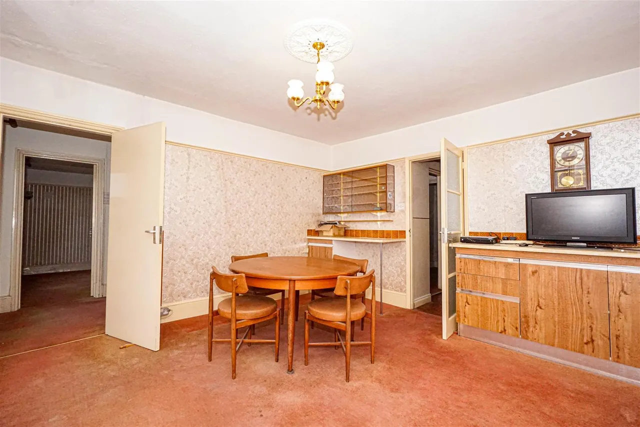 Hollington Old Lane, St Leonards-On-Sea, photo 11
