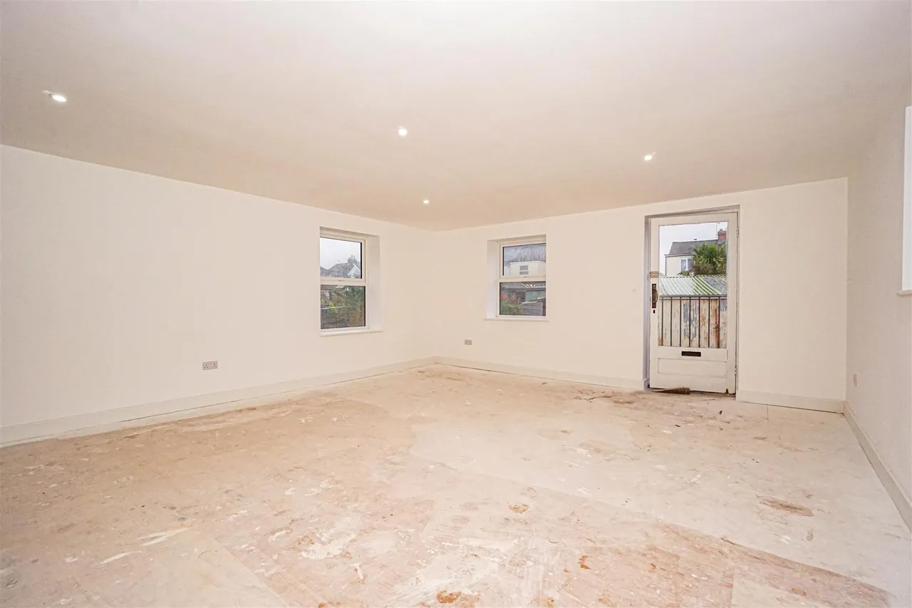 Hollington Old Lane, St Leonards-On-Sea, photo 12