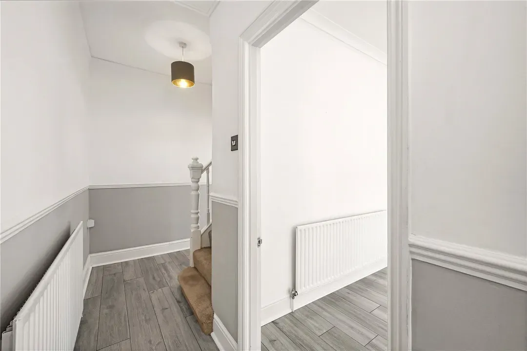 Drayton Avenue, West Ealing, London, W13, photo 12