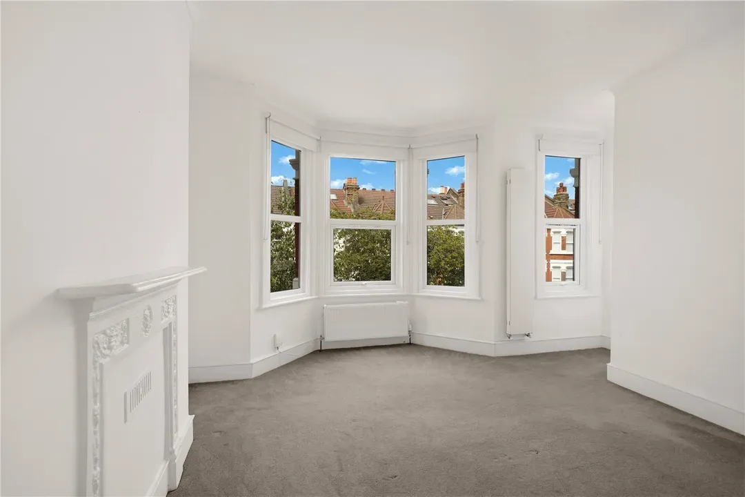 Drayton Avenue, West Ealing, London, W13, photo 13