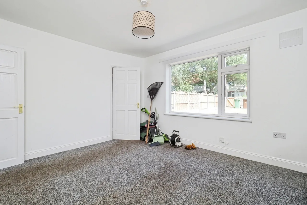 Romilay Close, Beeston, NG9, photo 5