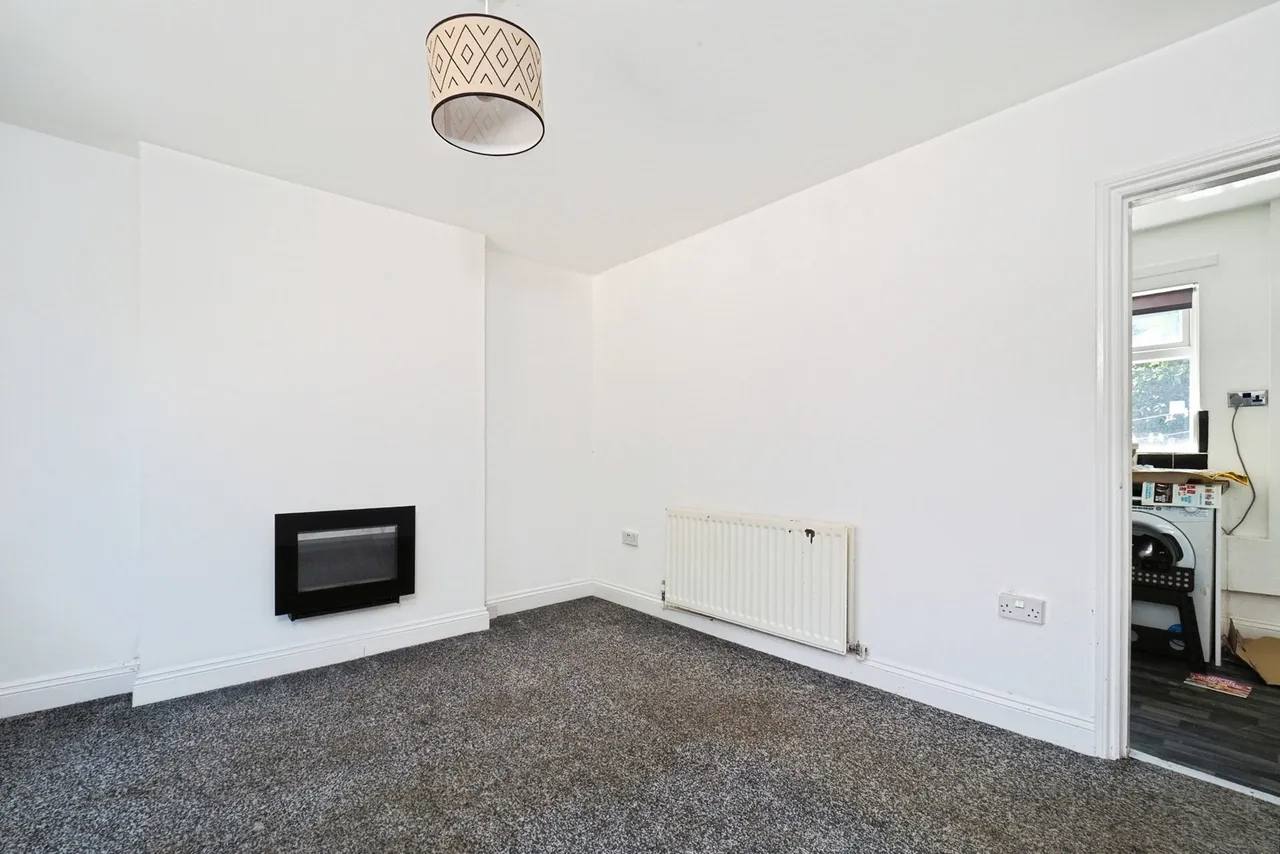 Romilay Close, Beeston, NG9, photo 3