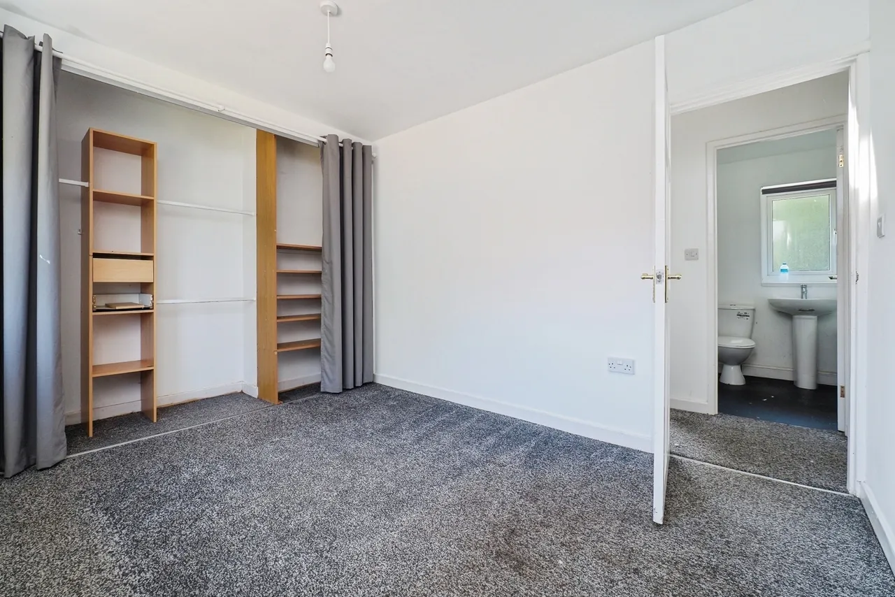 Romilay Close, Beeston, NG9, photo 8
