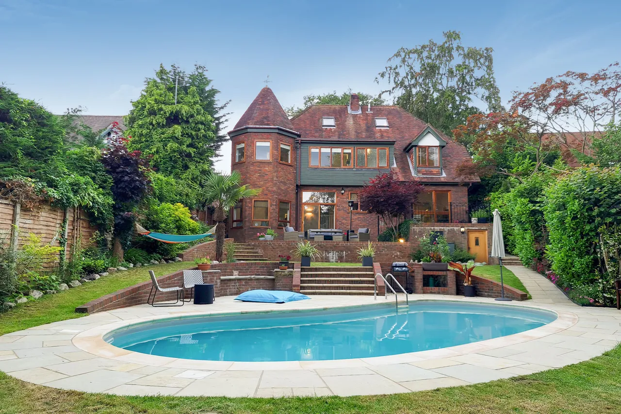 Shadybrook, Beeches Drive, Slough, photo 5
