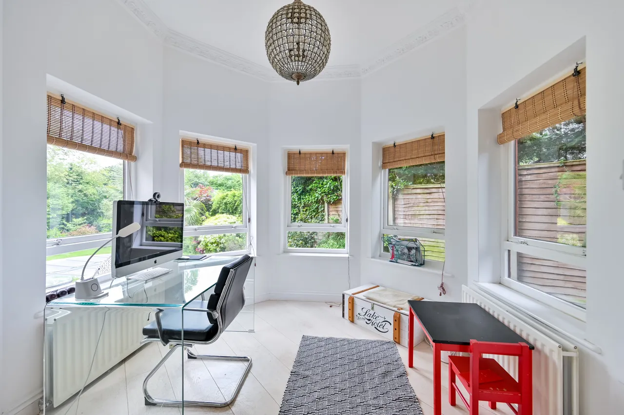 Shadybrook, Beeches Drive, Slough, photo 10