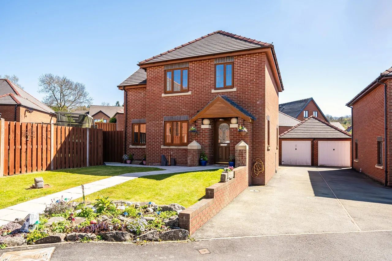 Rhos Y Maen Isaf, Llanidloes, Powys, SY18 6LB, photo 20
