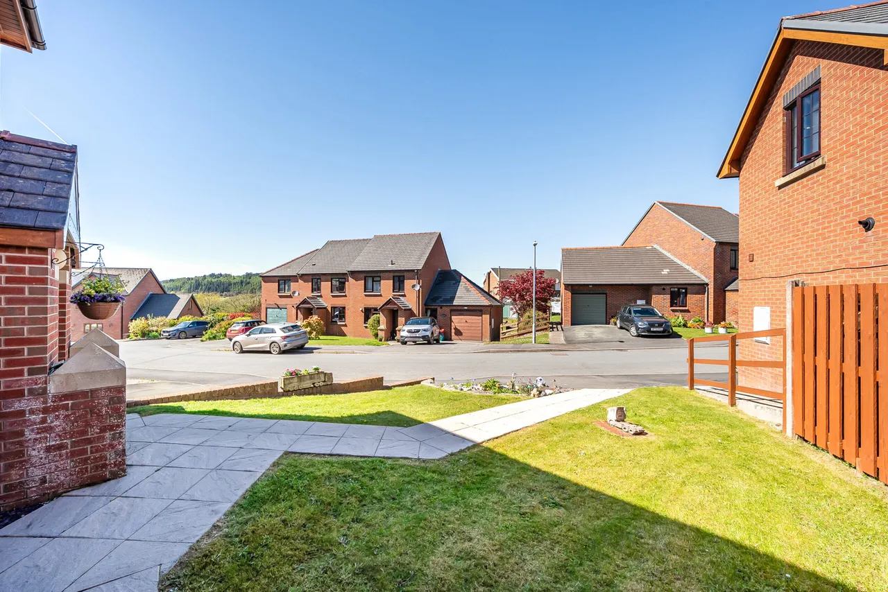 Rhos Y Maen Isaf, Llanidloes, Powys, SY18 6LB, photo 19