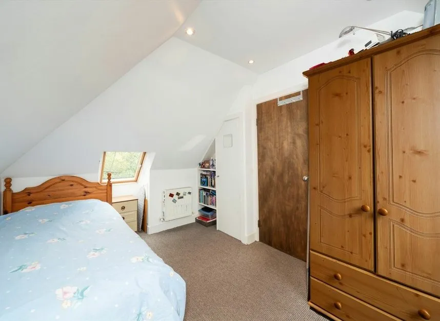 Graham Road, Mitcham, CR4, photo 7