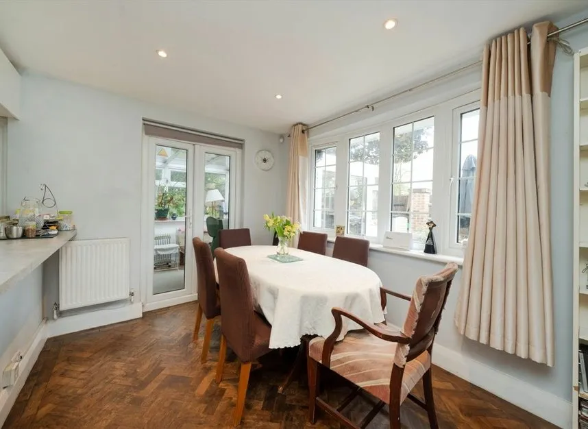 Graham Road, Mitcham, CR4, photo 4