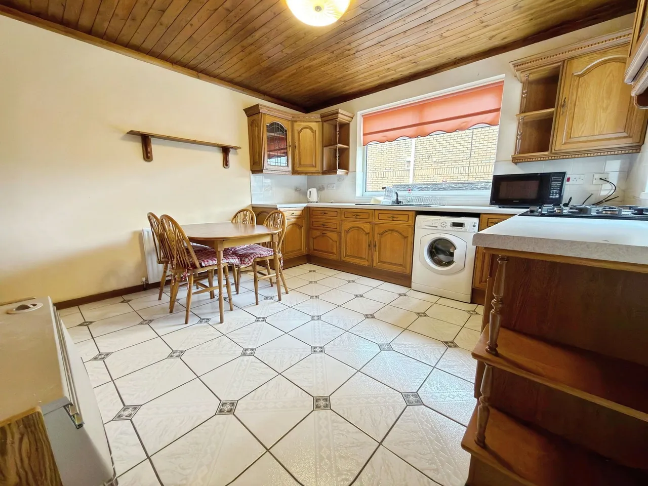Heol Fach, Llangyfelach, photo 12