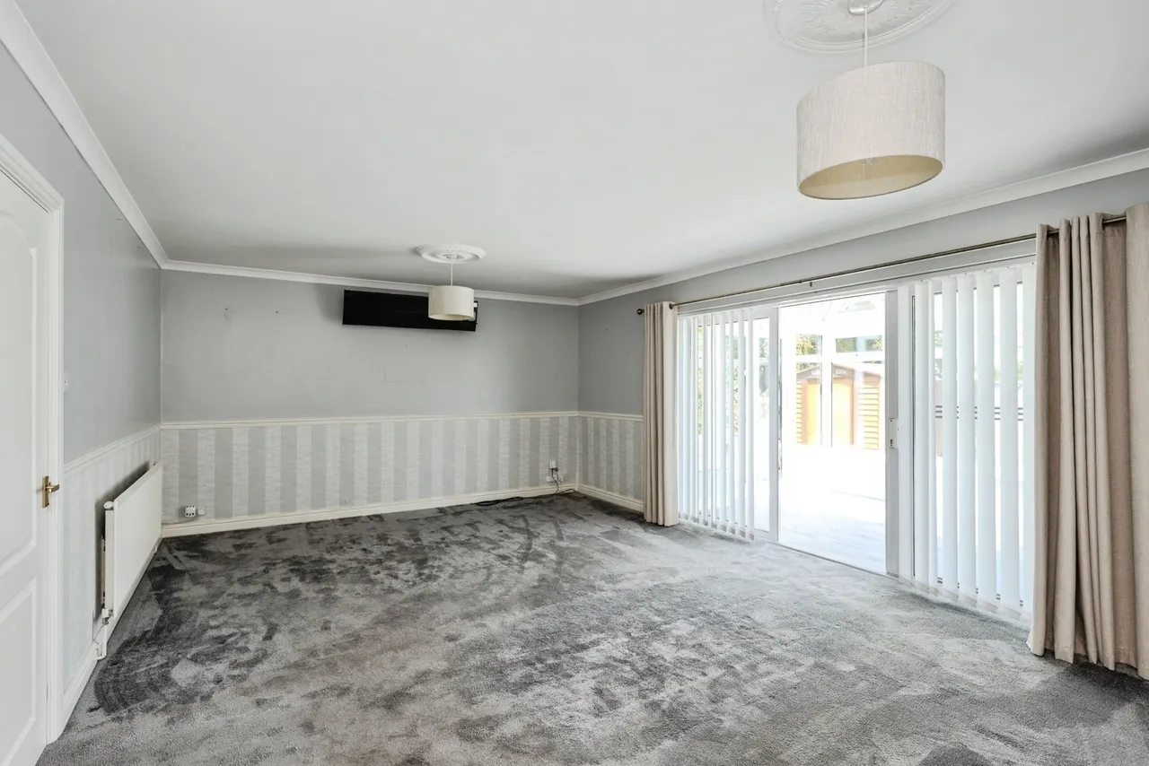 Glebe Road, Loughor, SA4, photo 3