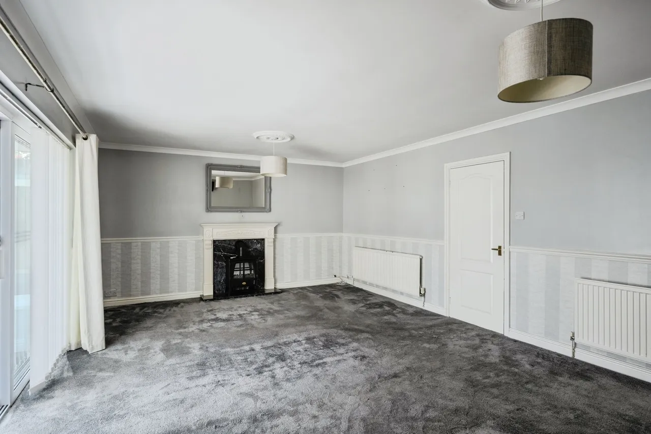 Glebe Road, Loughor, SA4, photo 10