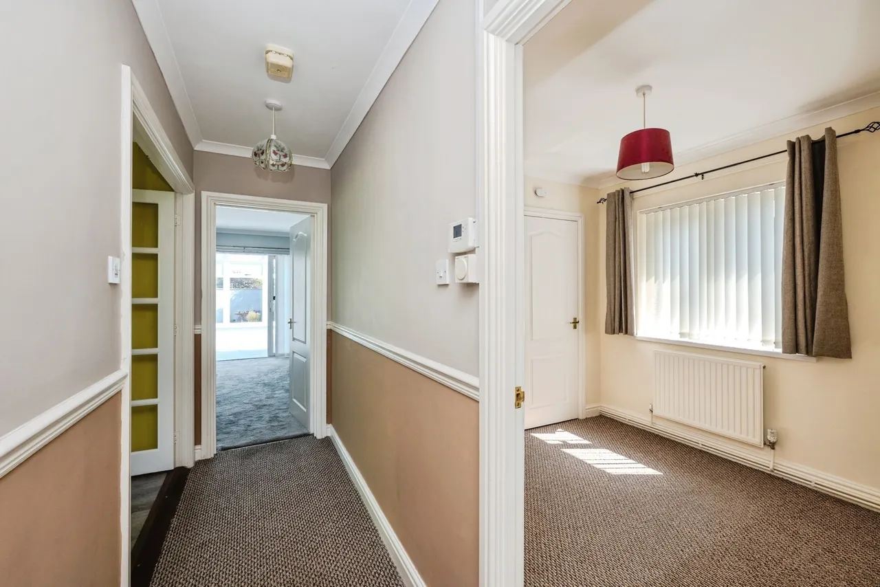 Glebe Road, Loughor, SA4, photo 12