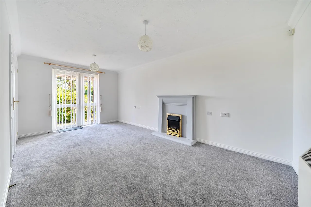 High Street, Portishead, BS20, photo 2