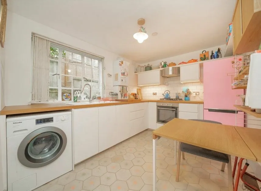 Tudor Close, Belsize Park, NW3, photo 3