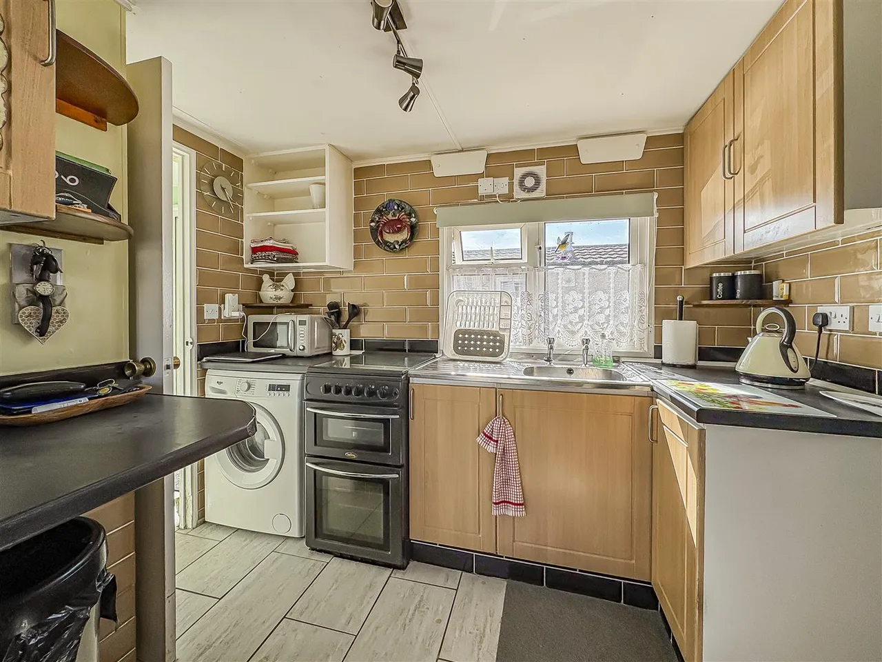 Heywood Gardens, Maidenhead, SL6 3LY, photo 5