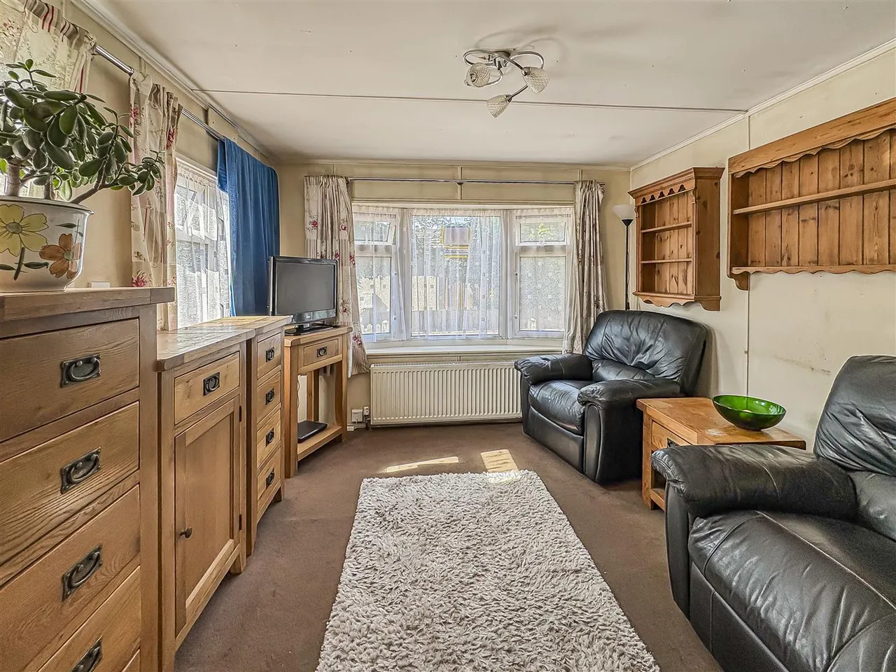 Heywood Gardens, Maidenhead, SL6 3LY, photo 2