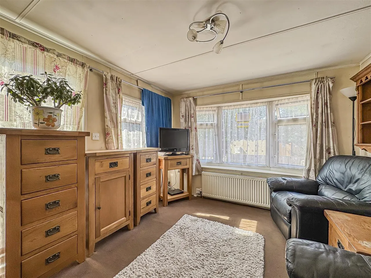 Heywood Gardens, Maidenhead, SL6 3LY, photo 3