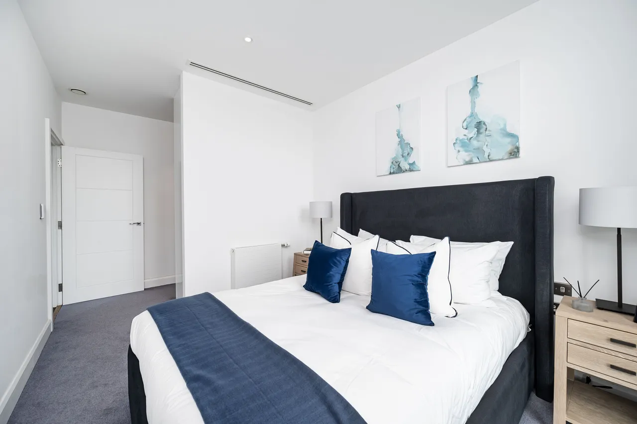Showflat 3 (3 bed), Sailmakers, LONDON, photo 11