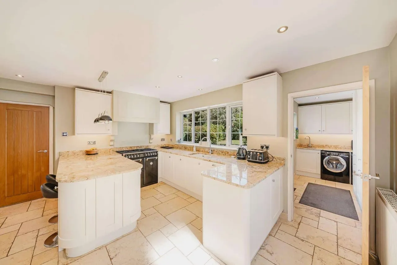 North Stoke, Bath, BA1, photo 3