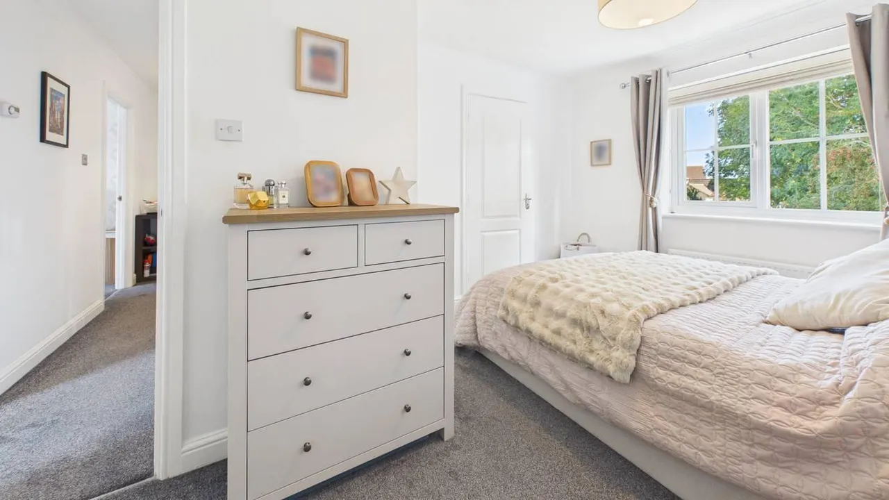Paddington Way, Morton, photo 27