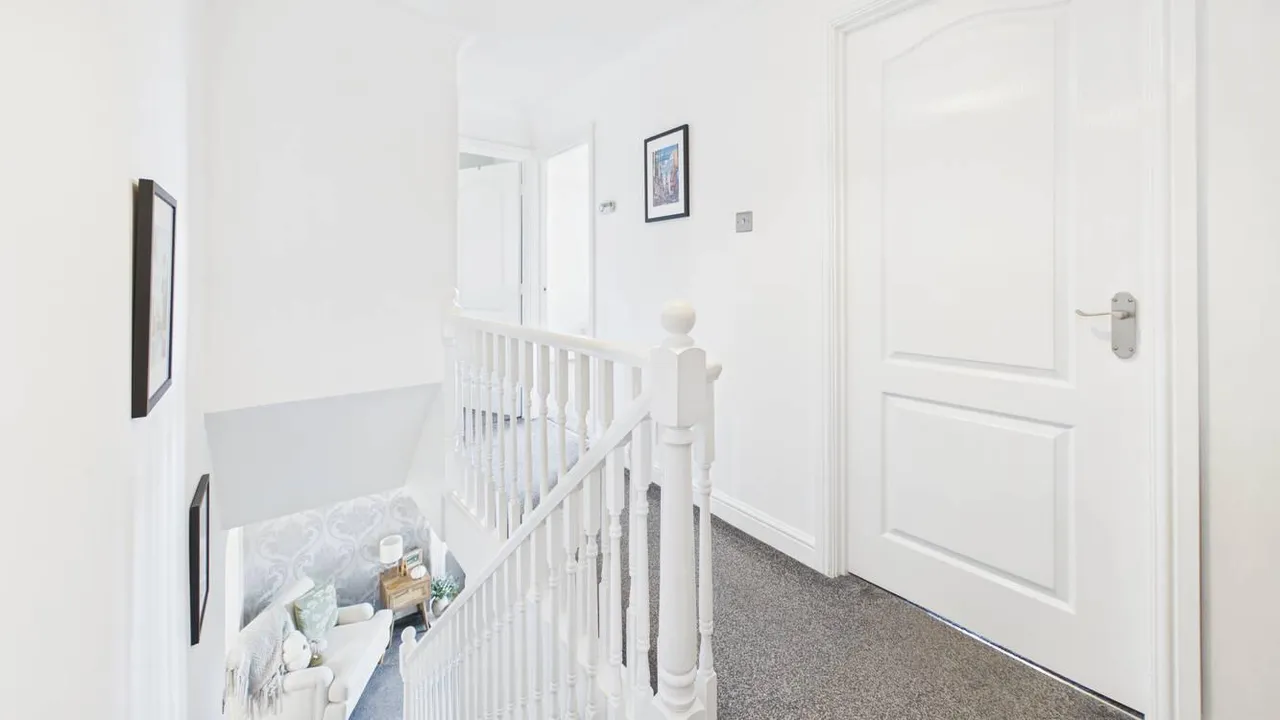 Paddington Way, Morton, photo 23