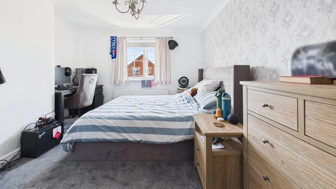 Paddington Way, Morton, photo 25
