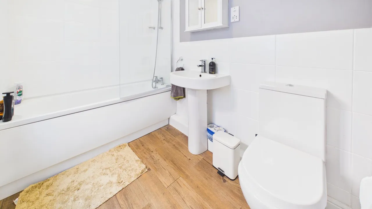 Paddington Way, Morton, photo 9