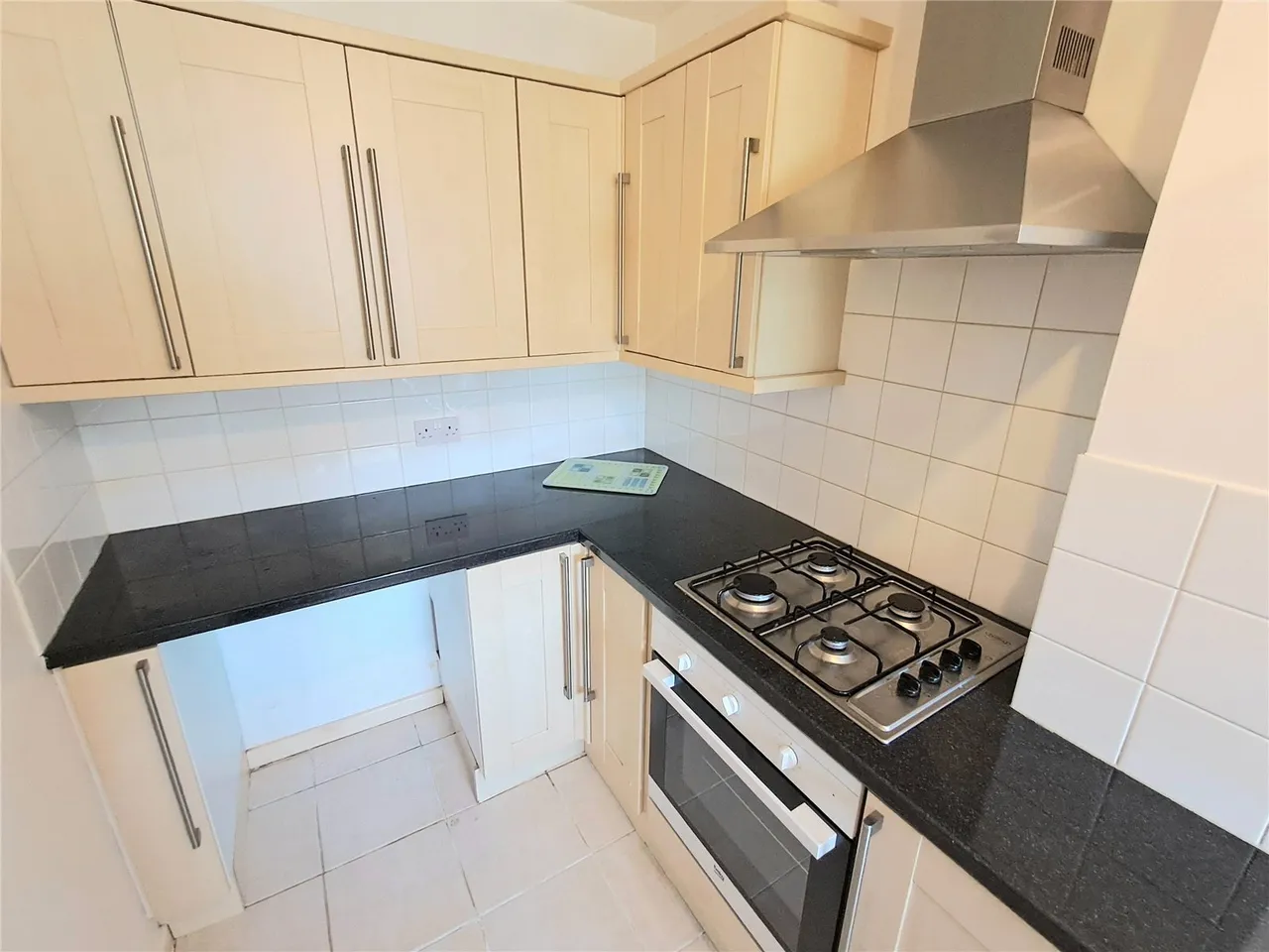 Acorn Close, Heath Hayes, Cannock, WS11, photo 3