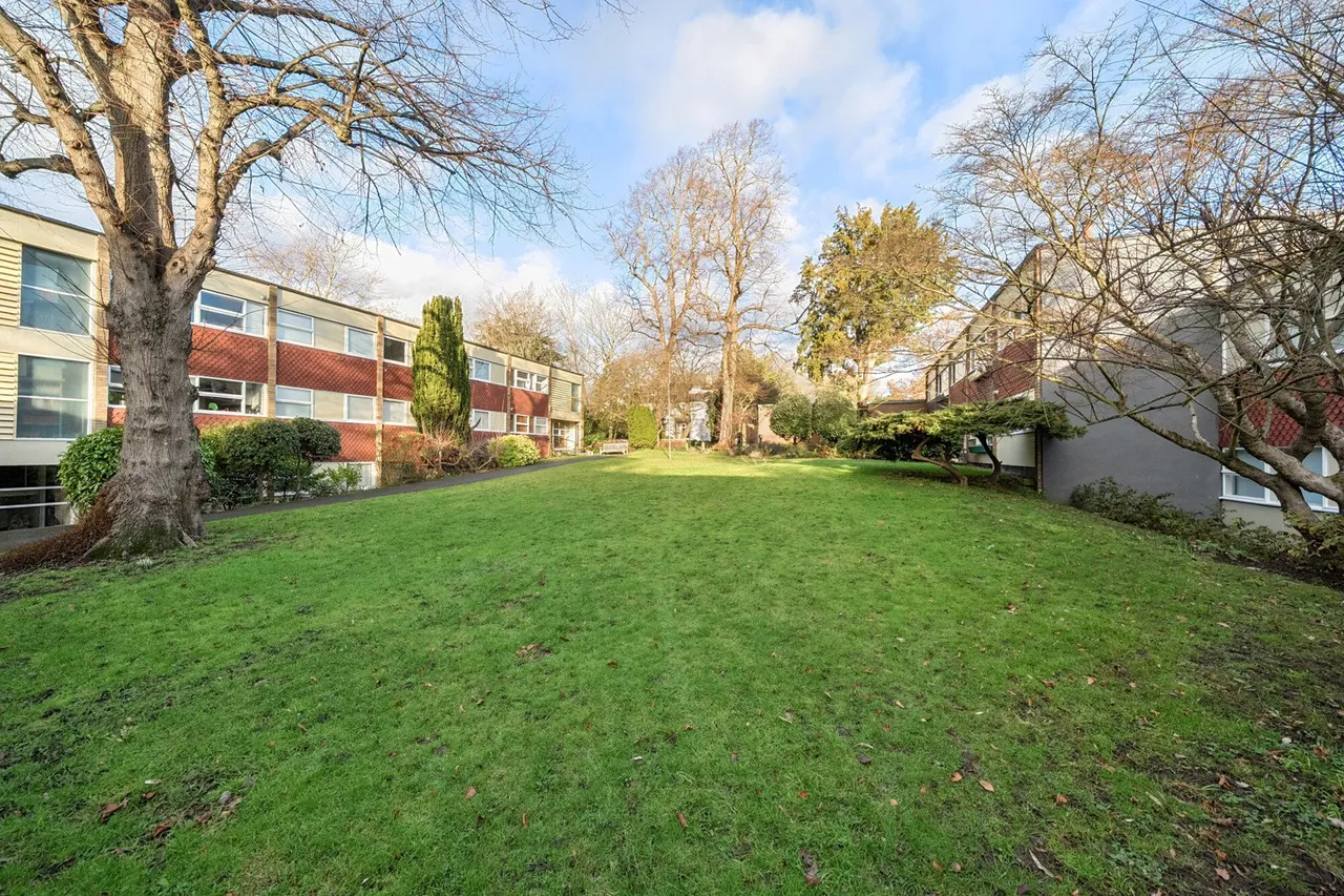 The Priory, London, SE3, photo 5