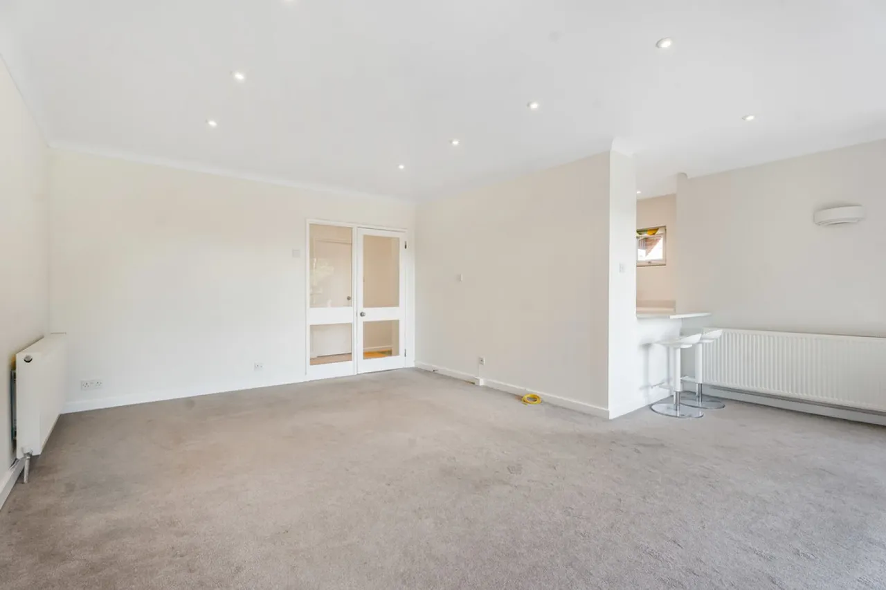 Succombs Place, Warlingham, photo 10