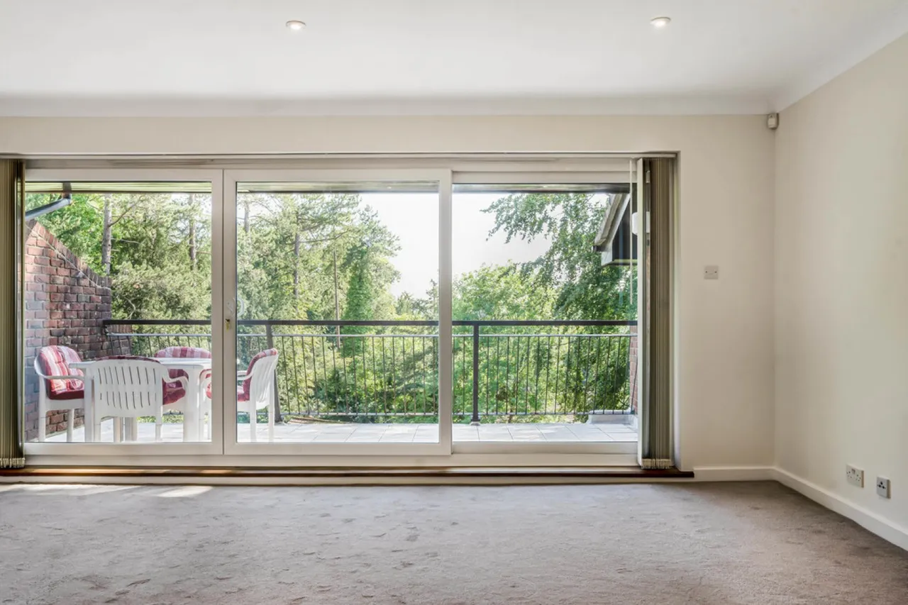 Succombs Place, Warlingham, photo 7