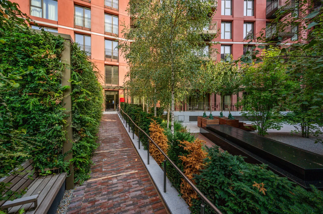 London, W2, photo 32