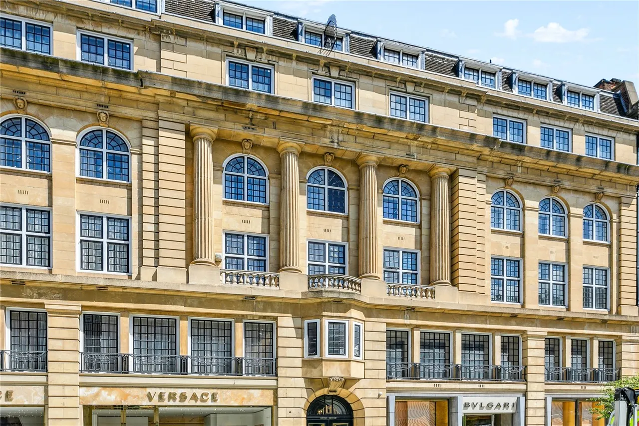3 bed flat for sale, Sloane Street, London, SW1X