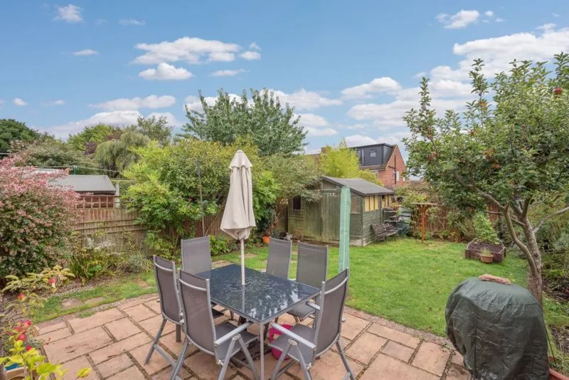 Evenlode Road, Bourne End SL8 5ND, photo 11