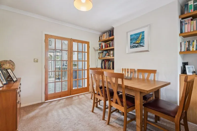 Evenlode Road, Bourne End SL8 5ND, photo 4