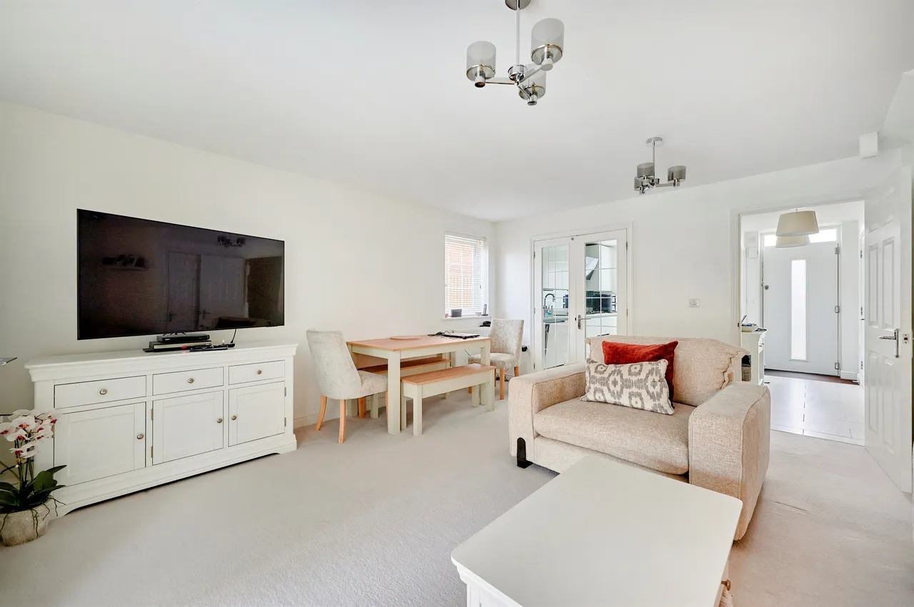 Roding Drive, Little Canfield, Dunmow, photo 9