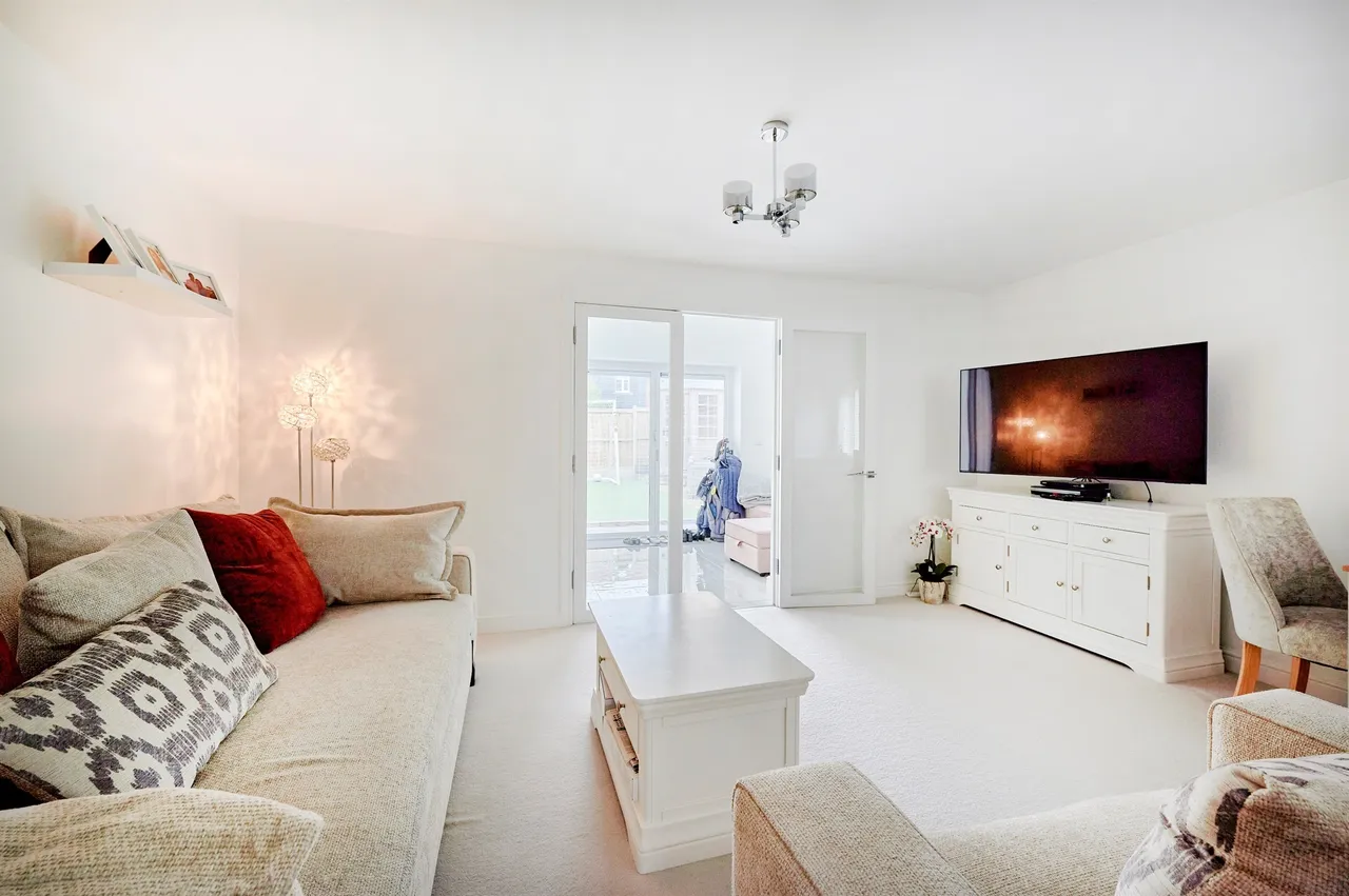 Roding Drive, Little Canfield, Dunmow, photo 8