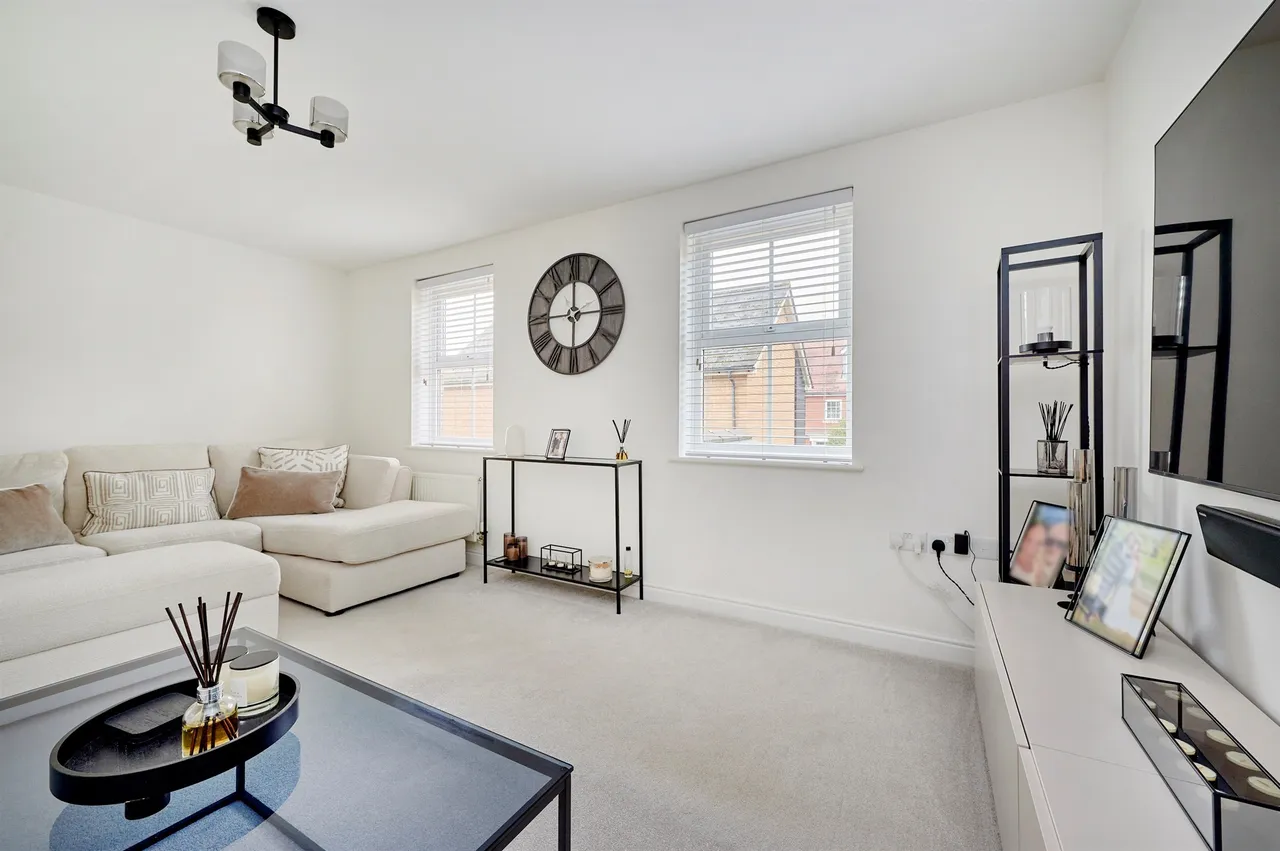 Roding Drive, Little Canfield, Dunmow, photo 11