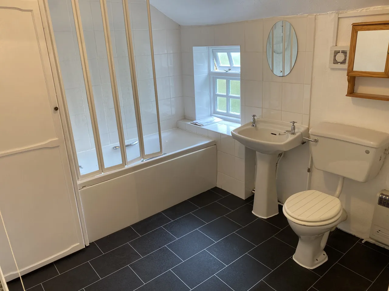 Atworth Terrace, Neston Road, CH64, photo 7