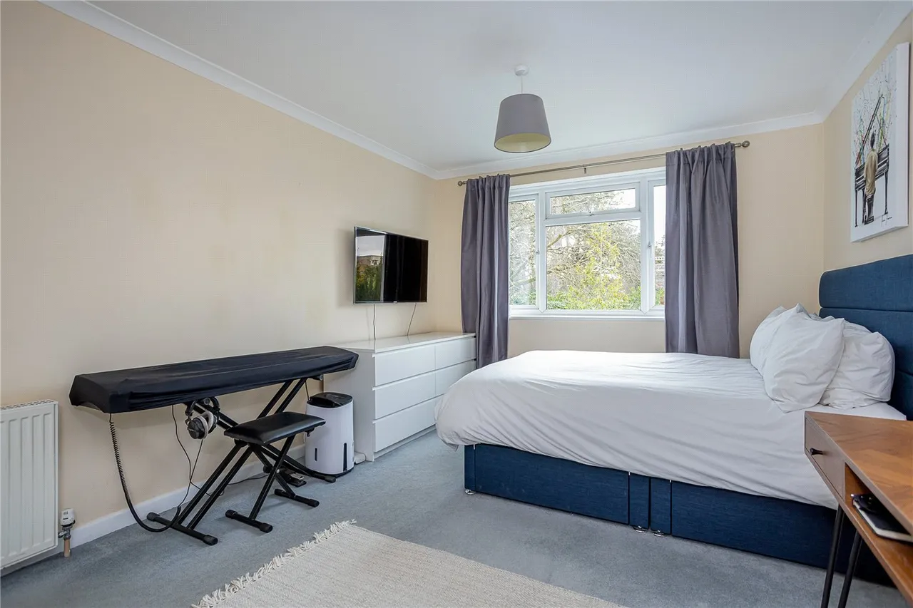 Marlborough Road, Bournemouth, Dorset, BH4, photo 3